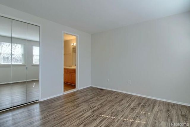 2906 Moon Lake Drive S, West Bloomfield Charter Township, MI 48323