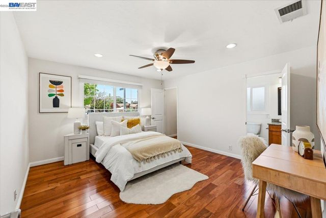 845 Cottonwood Dr, Cupertino, CA 95014