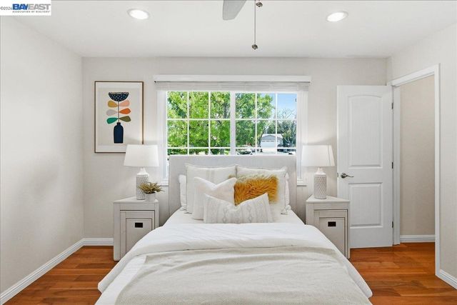845 Cottonwood Dr, Cupertino, CA 95014