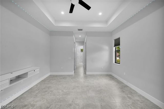2902 Villa AVE S, Lehigh Acres, FL 33976
