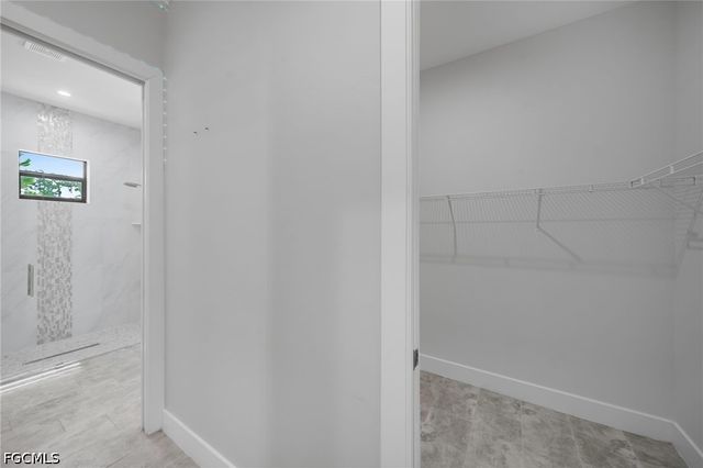 2902 Villa AVE S, Lehigh Acres, FL 33976