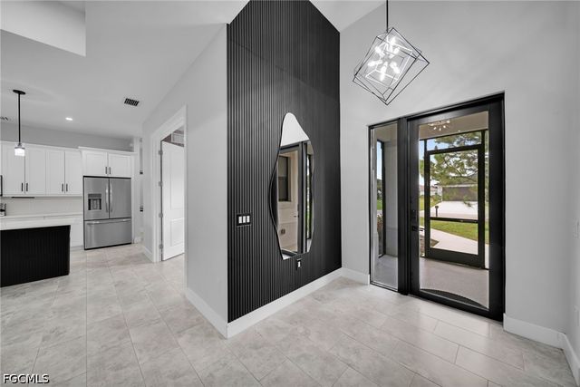 2902 Villa AVE S, Lehigh Acres, FL 33976
