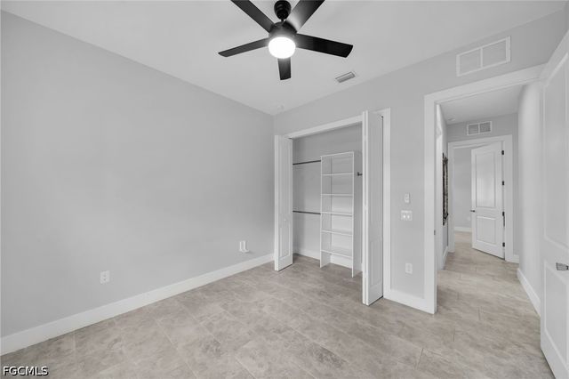2902 Villa AVE S, Lehigh Acres, FL 33976