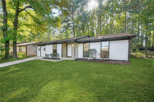 5445 Mallard Trail, Lithonia, GA 30058