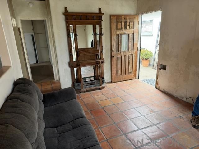 5180 WEST POINT LOMA BLVD, San Diego, CA 92107