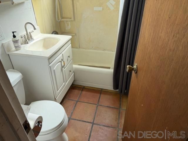 5180 WEST POINT LOMA BLVD, San Diego, CA 92107