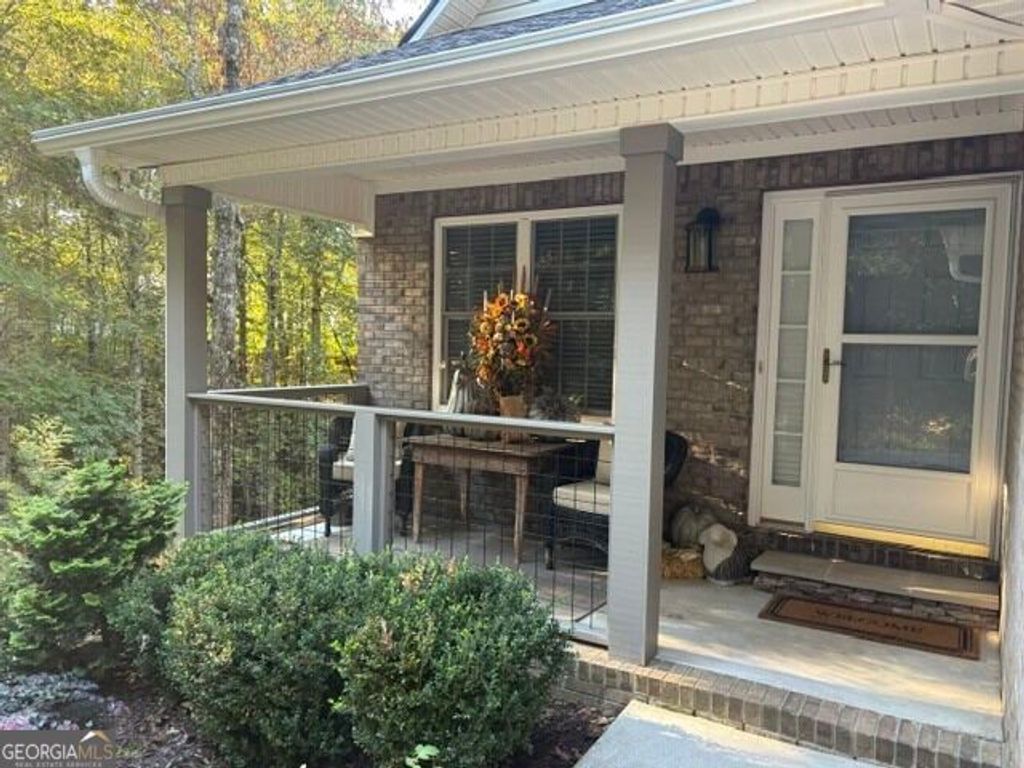 160 Yearwood Drive, Demorest, GA 30535 — photo 4
