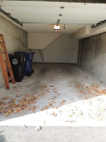 35 First St A, Salem, MA 01970