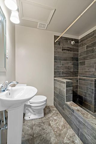 4555 Spruce Way, Orono, MN 55359