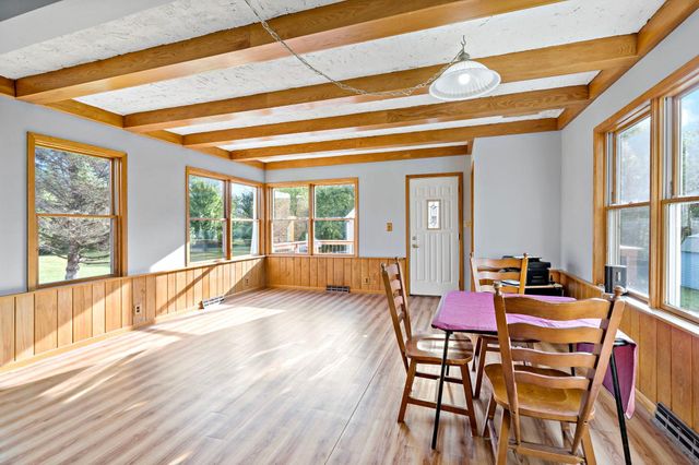 4555 Spruce Way, Orono, MN 55359