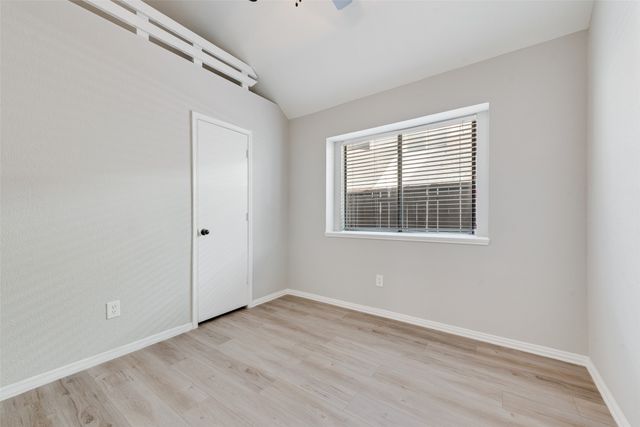 903 Ragland Drive, Cedar Hill, TX 75104