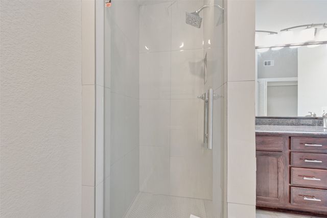 903 Ragland Drive, Cedar Hill, TX 75104