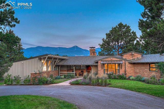 3440 Hill Circle, Colorado Springs, CO 80904