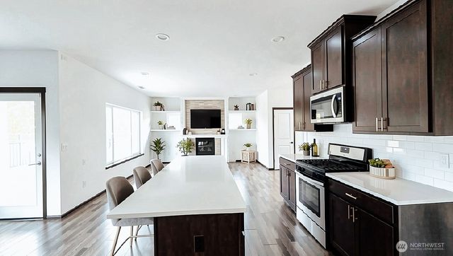 2754 S 120th Place, Burien, WA 98168