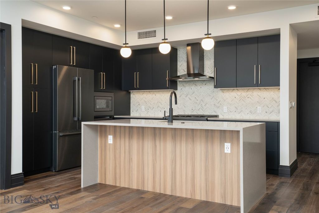 315 N Tracy Avenue 503, Bozeman, MT 59715 photo 2