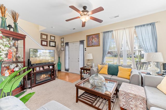 8924 Planters Row Lane, Summerville, SC 29485