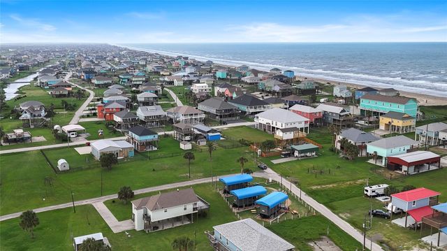 1845 Oleander, Crystal Beach, TX 77650