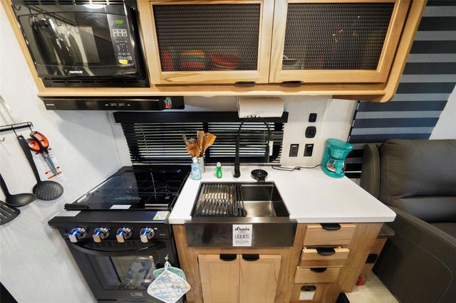 1845 Oleander, Crystal Beach, TX 77650