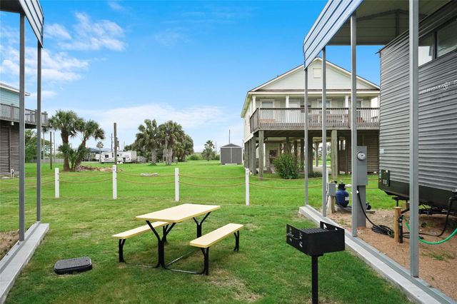 1845 Oleander, Crystal Beach, TX 77650