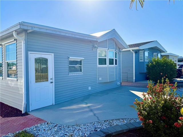 531 Cheetah DR 531, Naples, FL 34114