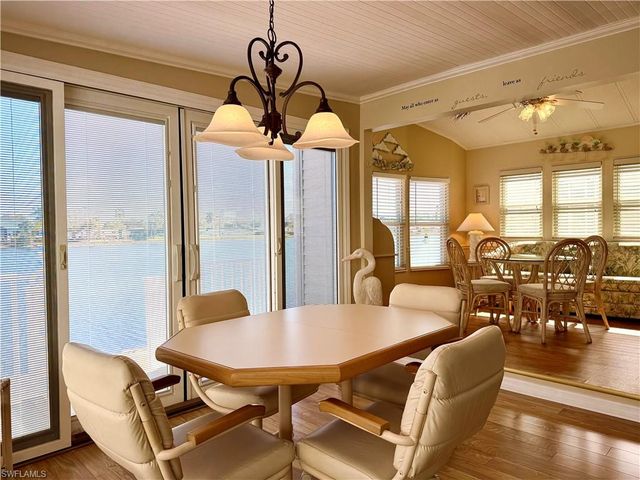 531 Cheetah DR 531, Naples, FL 34114