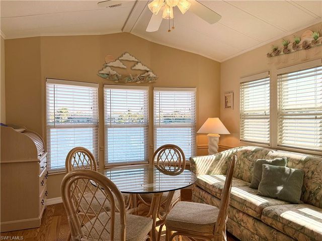531 Cheetah DR 531, Naples, FL 34114