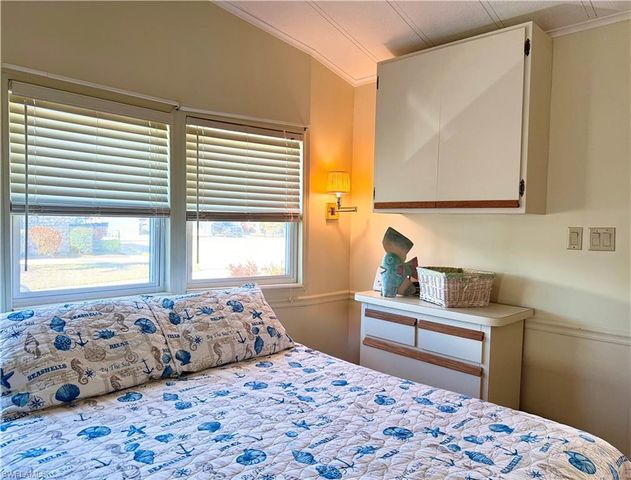 531 Cheetah DR 531, Naples, FL 34114