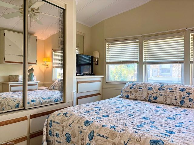 531 Cheetah DR 531, Naples, FL 34114