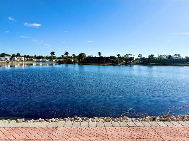 531 Cheetah DR 531, Naples, FL 34114