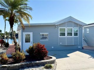 531 Cheetah DR 531, Naples, FL 34114
