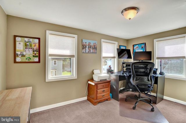 24 N MAIN ST, East Prospect, PA 17317