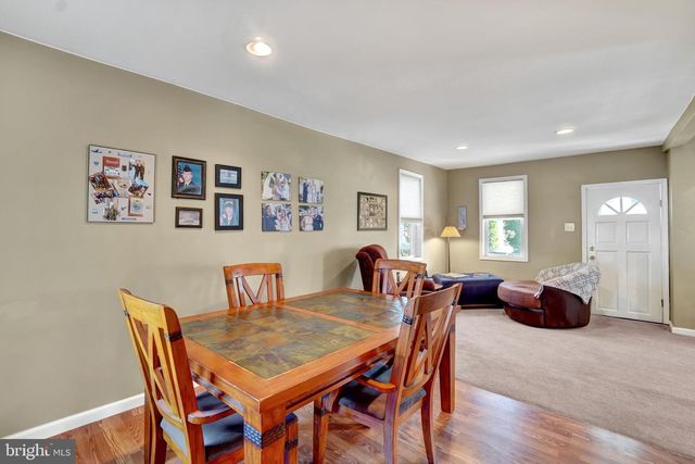24 N MAIN ST, East Prospect, PA 17317