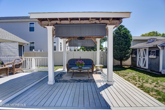 94 Mccutcheon Avenue, Sayreville, NJ 08872
