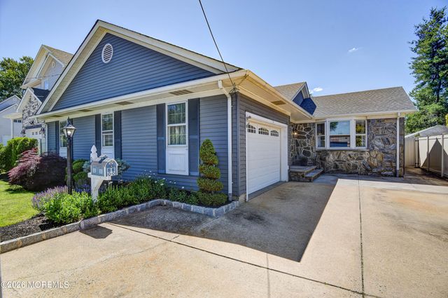 94 Mccutcheon Avenue, Sayreville, NJ 08872