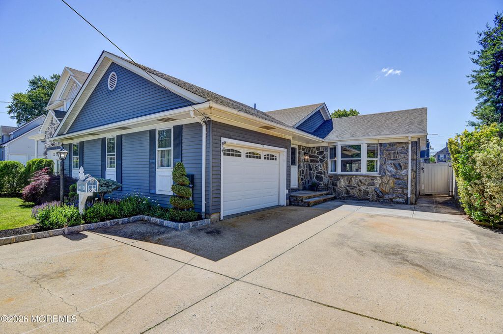 94 Mccutcheon Avenue, Sayreville, NJ 08872
