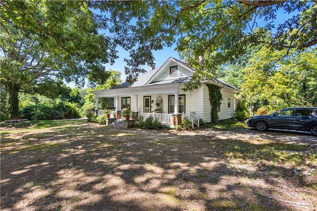 3880 Irwin Bridge NW Road, Conyers, GA 30012