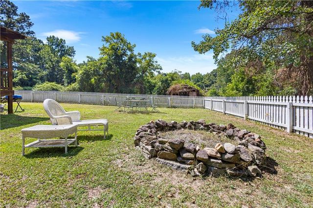 3880 Irwin Bridge NW Road, Conyers, GA 30012