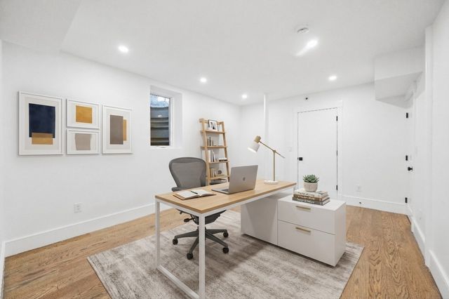 31 Houghton St A, Somerville, MA 02143