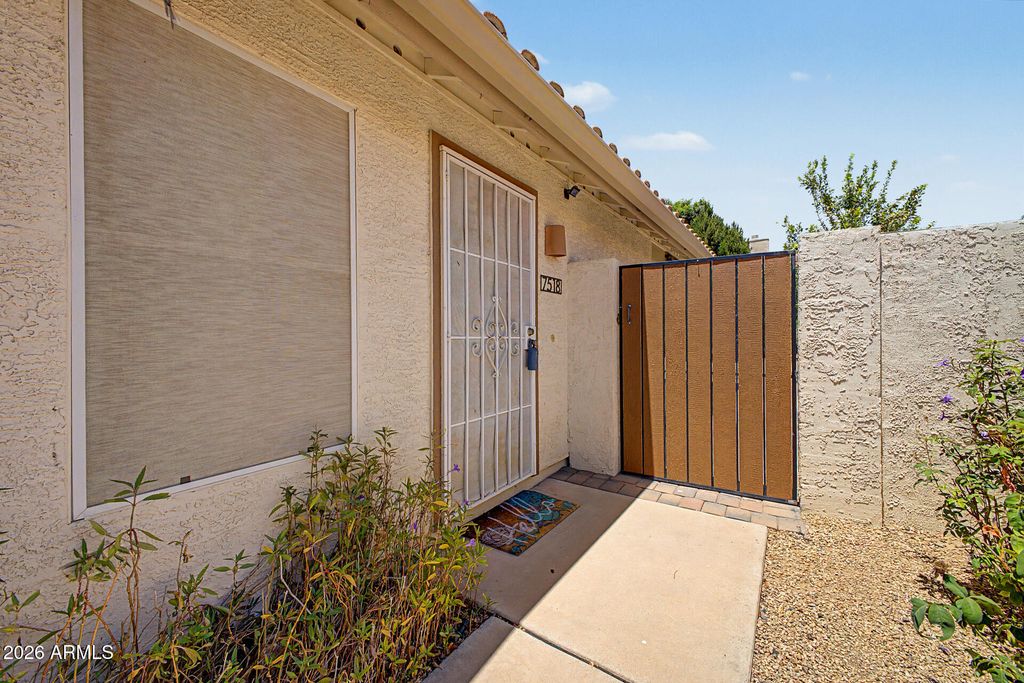 7518 W KERRY Lane, Glendale, AZ 85308 — photo 4