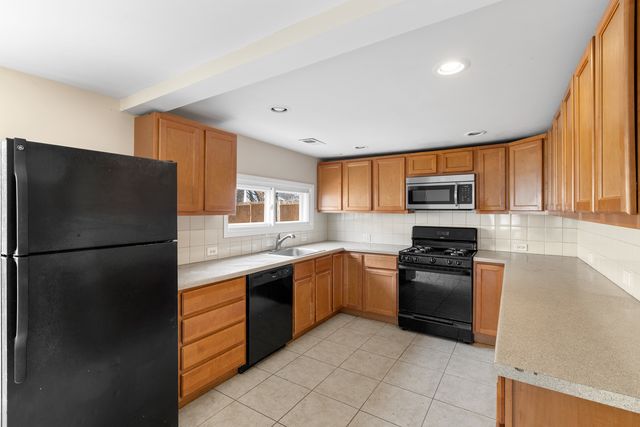 464 Itasca Street, Wood Dale, IL 60191