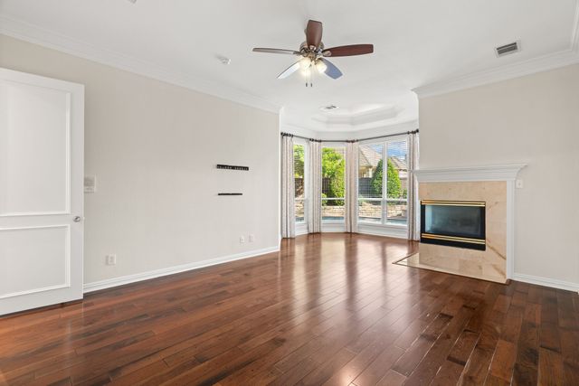 210 Highland Oaks Circle, Southlake, TX 76092