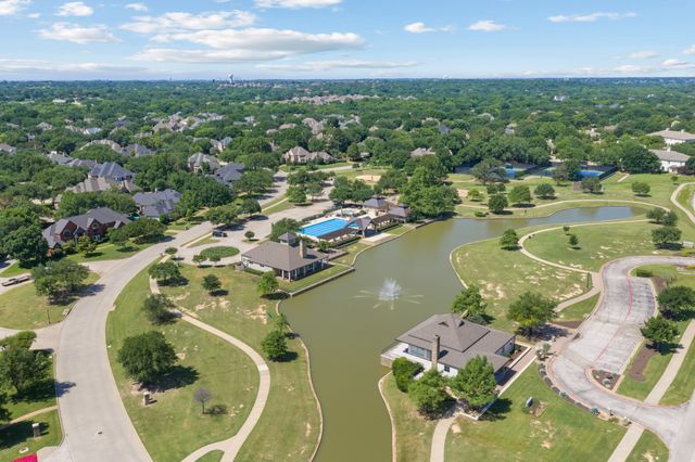 210 Highland Oaks Circle, Southlake, TX 76092