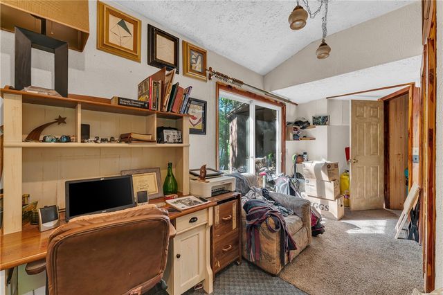 9 Starlite Avenue, Eureka Springs, AR 72631