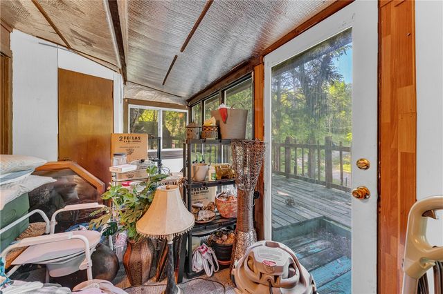 9 Starlite Avenue, Eureka Springs, AR 72631