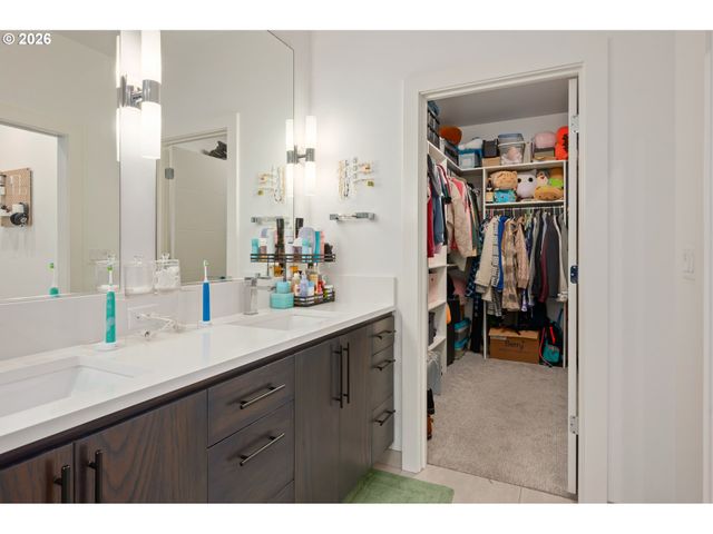 2845 HARLOW Rd, Eugene, OR 97401