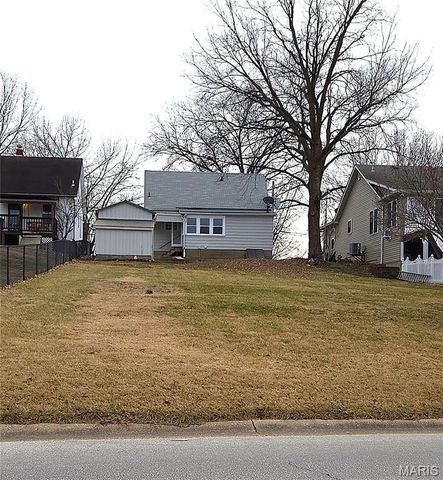 1221 W 7th Street, Washington, MO 63090