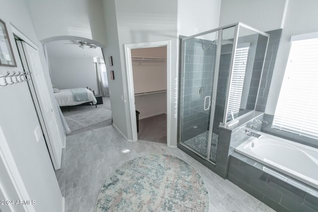 6811 W MONONA Drive, Glendale, AZ 85308