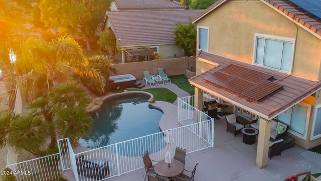 6811 W MONONA Drive, Glendale, AZ 85308