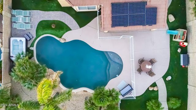 6811 W MONONA Drive, Glendale, AZ 85308