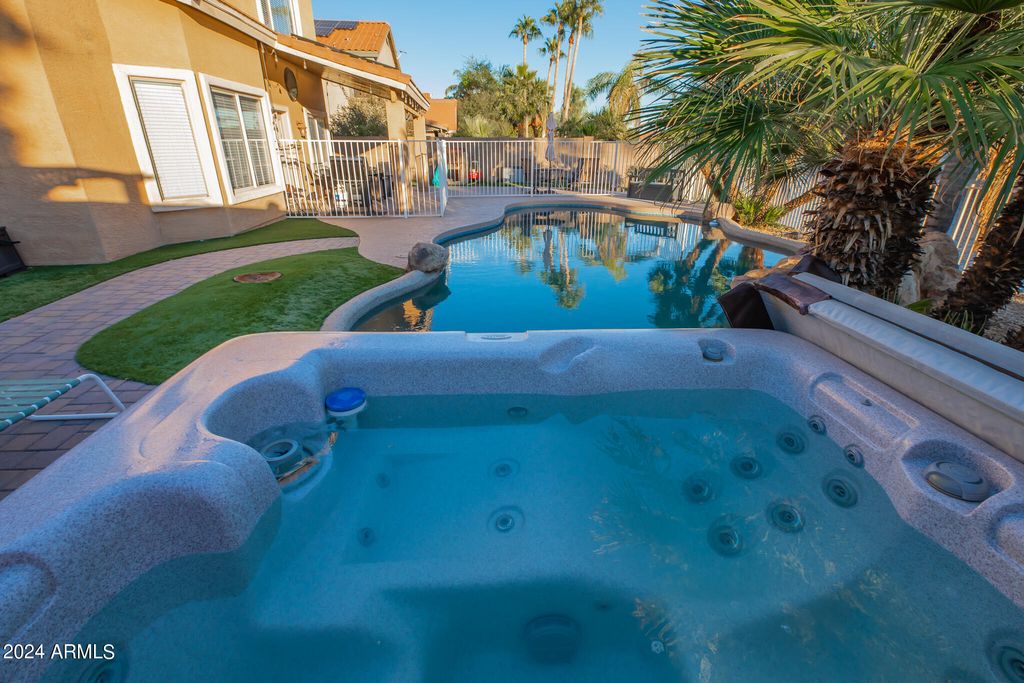 6811 W MONONA Drive, Glendale, AZ 85308 — photo 5